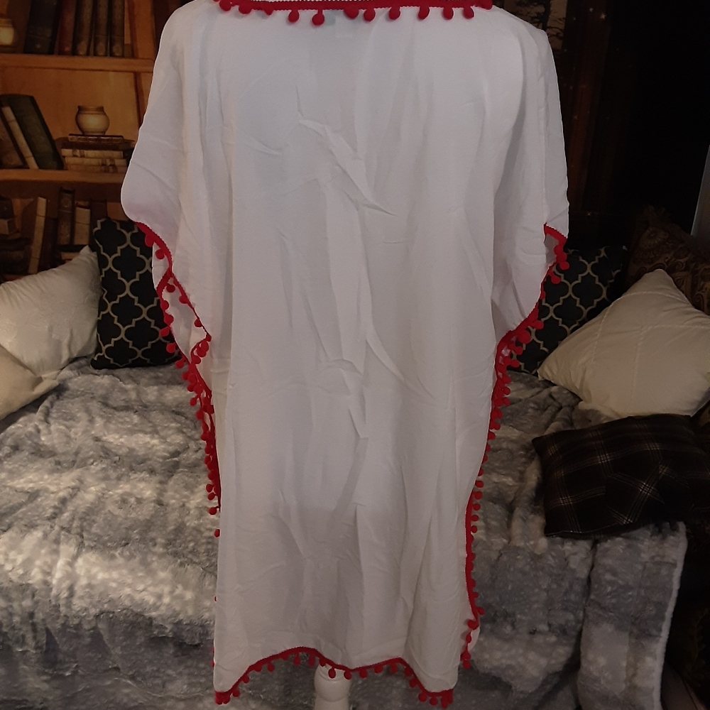 Cover up - Picture 2 of 2